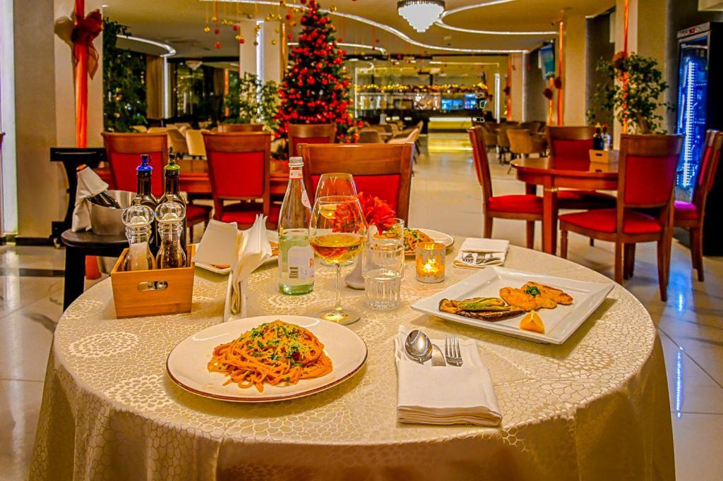 Hotel Vivas دراس المظهر الخارجي الصورة