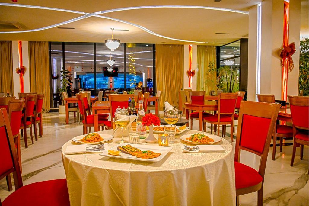 Hotel Vivas دراس المظهر الخارجي الصورة