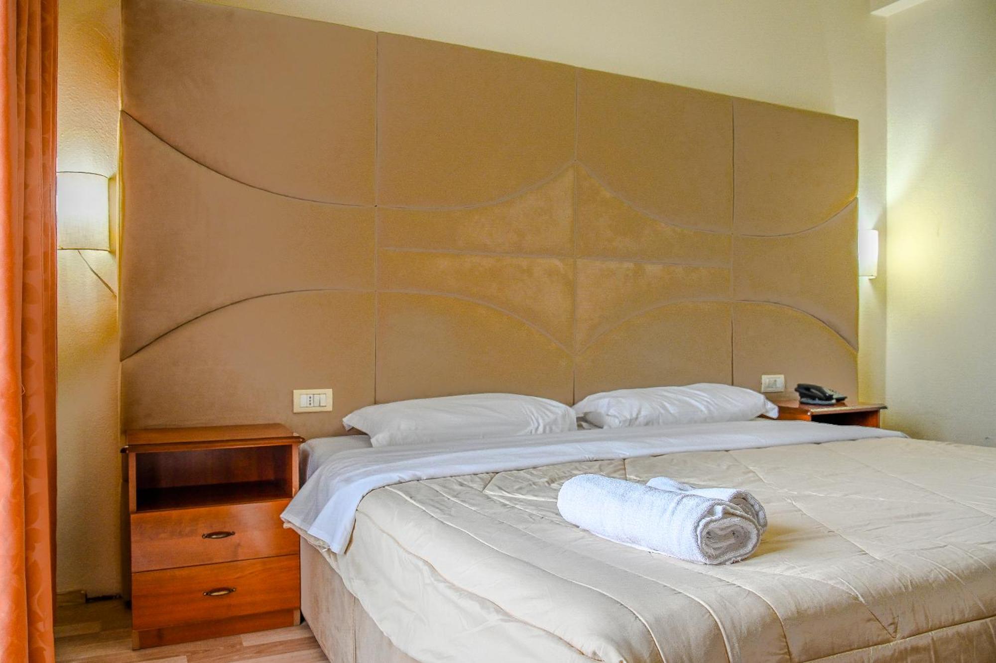 Hotel Vivas دراس المظهر الخارجي الصورة